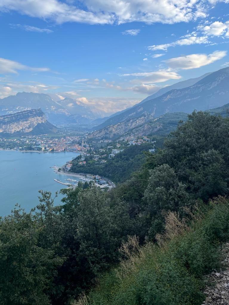 Appartamento Marocche Torbole Sul Garda Exterior foto