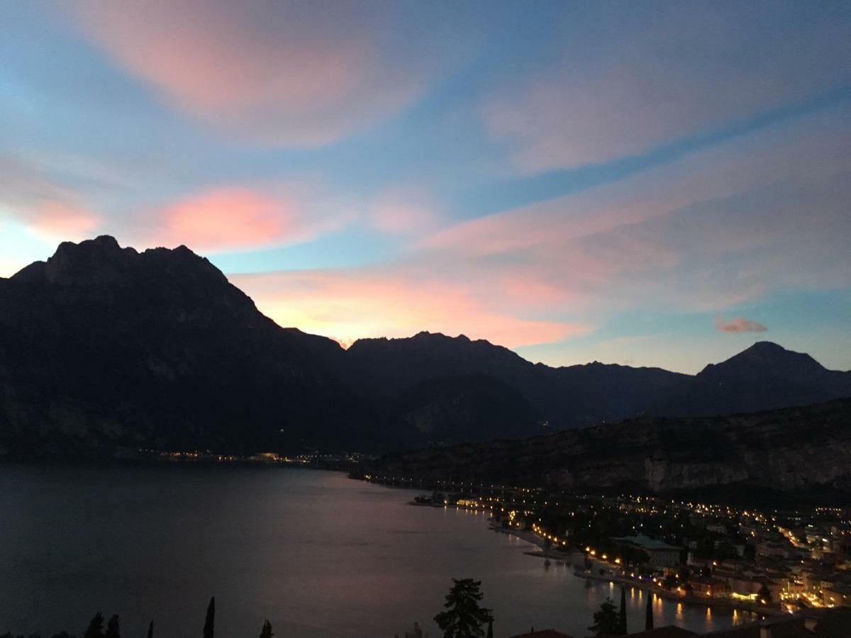 Appartamento Marocche Torbole Sul Garda Exterior foto